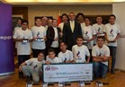 المصرية للاتصالات تكرم الفريق الفائز بالمسابقة العالمية للروبوت