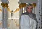 سيدة فرنسا الأولى ترتدي الحجاب و«حافية القدمين» في أبو ظبي |صور