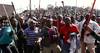 مقتل 34 شخصاً بحملة للشرطة على العمال المضربين بجنوب أفريقيا