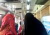 بالفيديو.. معركة نسائية في مترو الأنفاق حول مرسي..