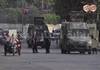 الشرطة تفتح طريق لاظوغلي وتفرق مؤيدي مرسي بالقنابل المسيلة للدموع