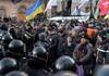 العدل الأوكرانية تهدد المحتجين بإعلان الطوارئ إذا لم يغادروا مبني وزارتها 