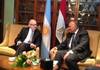 وزير الخارجية ونظيره الأرجنتيني يتناولان مسار العلاقات الثنائية‏