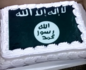 سلسلة محال وول مارت الأمريكية تعتذر لعرضها كعكة على شكل راية داعش  