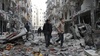 عشرات القتلى بدير الزور وقنابل فسفورية على حلب