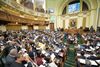النواب يوافق على قانون بتغليظ عقوبة مرتكبي جريمة ختان الإناث