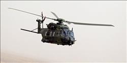 مصرع ملاح وإصابة طيارين إثر سقوط مروحية عمانية أثناء مهمة تدريبية