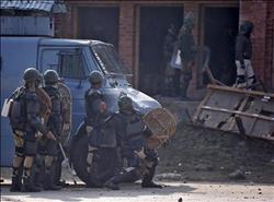 مقتل 4 رجال شرطة هنود ومسلحين في هجوم بكشمير