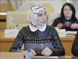   "آينة حمزتوفا" أول مسلمة تترشح لرئاسة روسيا 