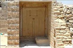 القبض على أحد المتهمين بسرقة باب مقبرة فرعونية بالهرم