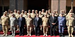 ننشر صورة لقاء الرئيس السيسي مع وزيري الدفاع والداخلية ورئيس المخابرات 