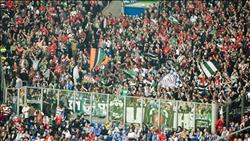 اتحاد الكرة الألماني يحقق في هتافات عنصرية من جماهير هانوفر