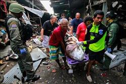 مقتل 3 أشخاص وإصابة 18 آخرين إثر تفجير قنبلة بسوق في تايلاند