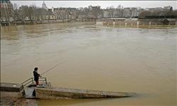 السلطات الفرنسية تعلن حالة التأهب القصوى تحسبا لفيضان «نهر السين»
