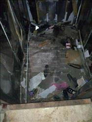 بالصور ... أثار حادث سقوط «أسانسير» مستشفى جامعة بنها