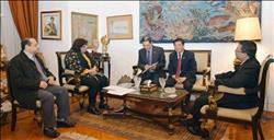 «عبدالدايم» تبحث مع سفير فيتنام بالقاهرة التعاون الثقافي بين البلدين  