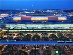 «مطار شانجي» بسنغافورة ضمن أفضل 10 مطارات في العالم