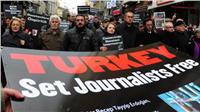«مساجين الصحافة» عنوانٌ بارزٌ في صفحة «أردوغان»