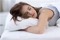 مخاطر «الإفراط والتفريط» في النوم 