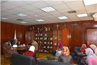 نائب رئيس جامعة السادات يجتمع بمدير المدن لتطبيق معاير الجودة في التعذية
