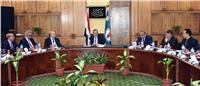  مصر وليبيا تبحثان التعاون فى مجالات البترول والبنية التحتية