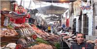 «سوق المنيب».. قِبلة محبي المأكولات البحرية منذ الخمسينات وحتى الآن |صور وفيديو