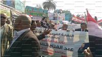 مسيرة لمعلمي المنوفية على كوبري قصر النيل لتأييد الرئيس السيسي