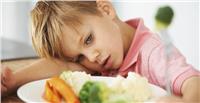 اتباع أولياء الأمور نظاما غذائيا صارما يؤثر سلبا على أطفالهم 