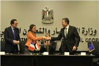 وزير النقل يشهد توقيع اتفاقية «ترام الإسكندرية» مع الاتحاد الأوربى