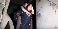 فيديو|«جوليت المرج» وزوجها القعيد.. قصة حب حملا على الأكتاف