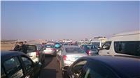 شلل مروري بطريق إسكندرية الصحراوي بسبب انقلاب سيارة نقل