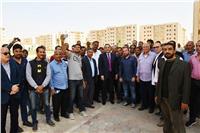  وزير الإسكان يتفقد مشروعي «سكن مصر» و«دار مصر»