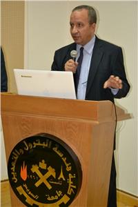 نموذج محاكاة لجامعة الدول العربية بـ«سياسة واقتصاد» السويس