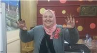 «فيديو»| مواطنة تغمس يدها في «حبر التصويت».. وتهتف «تحيا مصر»