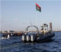 خفر السواحل الليبي: مخاوف من غرق 100 مهاجر قرب سواحل طرابلس