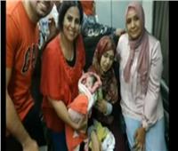 «ولادة مفاجأة» تُعيد جدعنة المصريين في قطار أسوان| فيديو