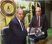 رئيس جامعة الأزهر: «الشائعات سلاح يستخدمه أعداء الوطن بخبث»