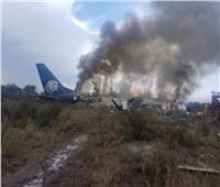 صور| تحطم طائرة ركاب مكسيكية وإصابة 80 راكبًا