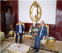 سفير العراق بالقاهرة يستقبل مسؤول الحزب الديمقراطي الكوردستاني 