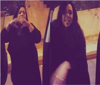 فيديو| «شيماء سيف» تشارك في «تحدي كيكي» على طريقتها الخاصة