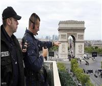 شرطة المفرقعات تخلي أهم ميادين باريس.. تعرف على السبب