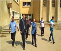 «مدير تعليم القاهرة» يتفقد استعدادات المدارس لاستقبال العام الجديد