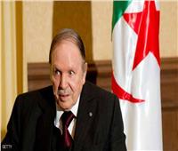 الرئيس الجزائري يجري تغييرات بقيادات الجيش