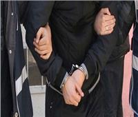 حبس عصابة يتزعمها أمين شرطة انتحلوا صفة ضباط لسرقة مدرس