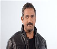 «وليد منصور» يعلن عن مفاجأة لجمهور «أمير كرارة»