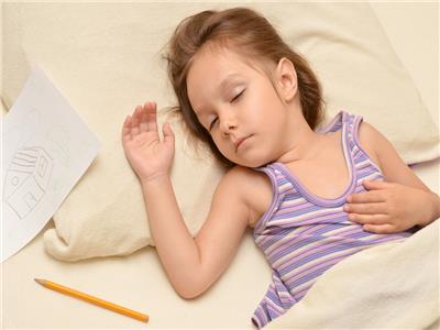 5 نصائح لمساعدة طفلك على النوم مبكرًا