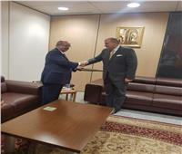 «مشرفة» يقدم أوراق اعتماده سفيرًا لمصر لدى الجزائر