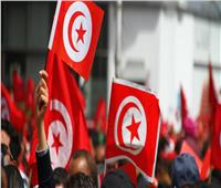 في أكبر إضراب تشهده تونس منذ 5 سنوات.. الحكومة تنفي المساس بالأجور