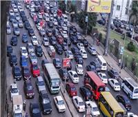 فيديو| كثافات مرورية عالية على معظم الطرق والمحاور بالقاهرة 