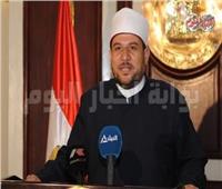 وزير الأوقاف يؤدي خطبة الجمعة في مسجد الحسين